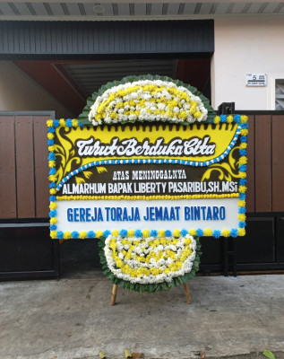 Papan Bunga Duka di Kertasana